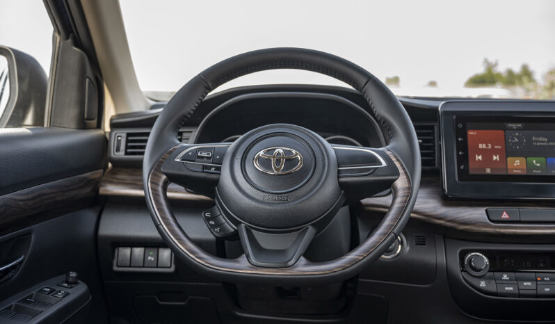 								New Toyota Rumion full									