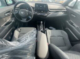 										New 2023 Toyota C-HR full									
