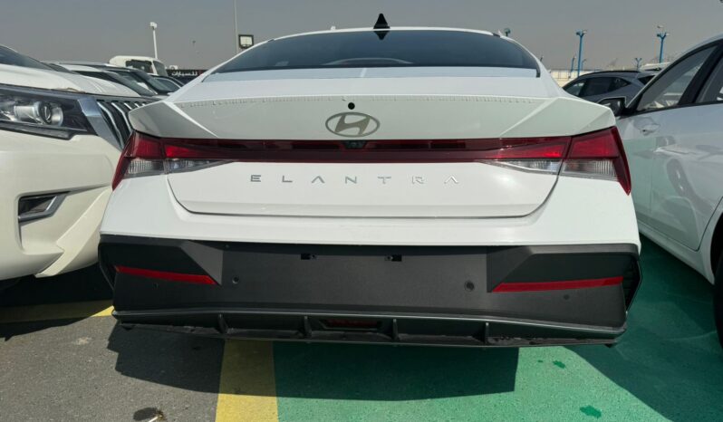 								New 2024 Hyundai Elantra full									
