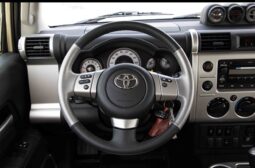 										Toyota FJ Cruiser 2023 new full									